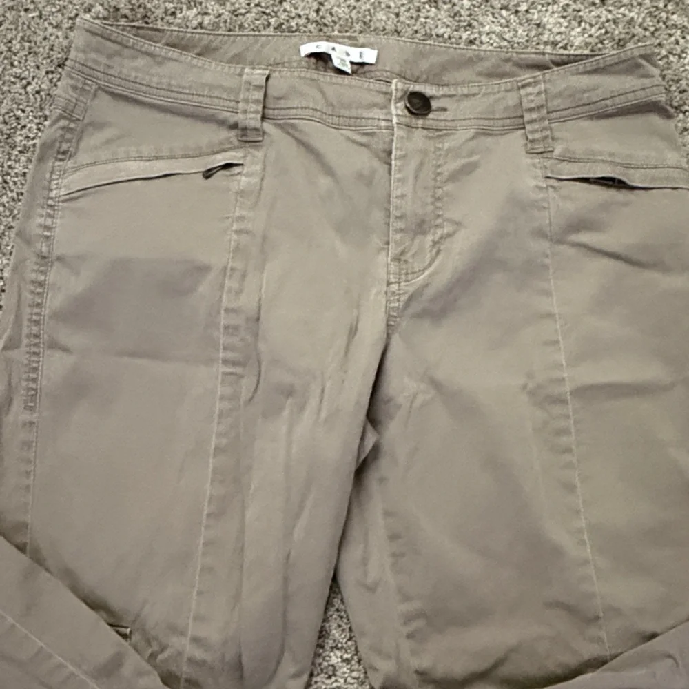 Cabi brown cargo pant size 10